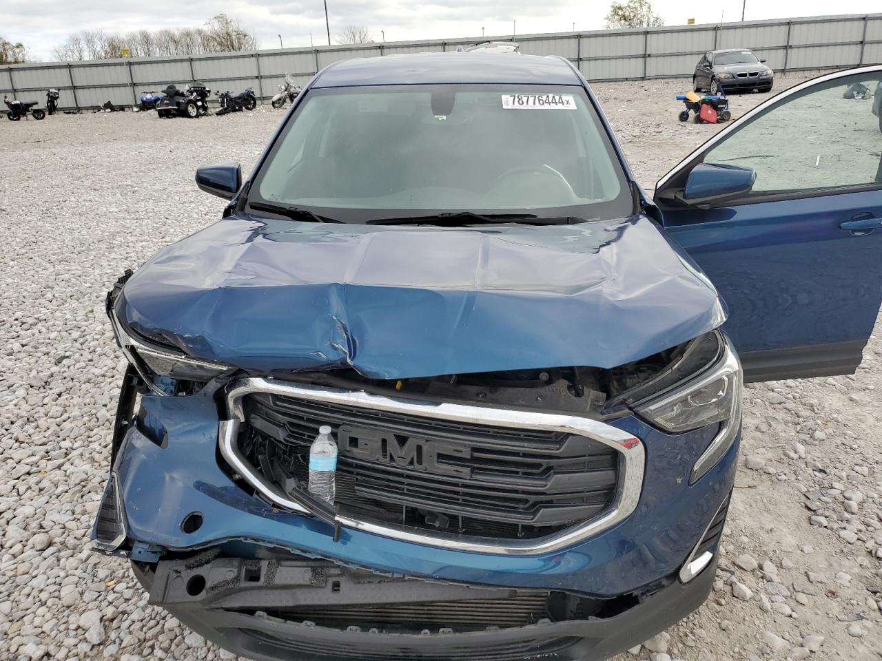 2019 GMC Terrain VIN 3GKALTEV2KL220798 Copart auction photo, front end damage thumbnail 5