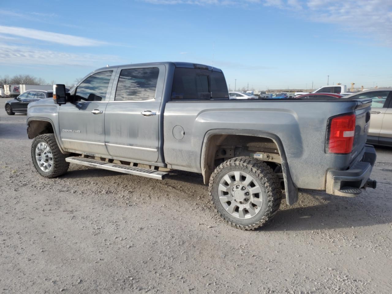 2016 GMC Sierra VIN 1GT12UE84GF202030 Copart auction photo, front end damage thumbnail 2