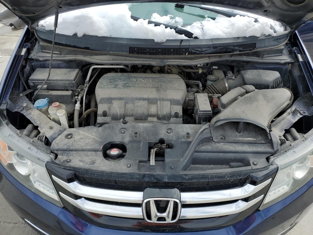 2015 Honda Odyssey VIN 5FNRL5H44FB096535 Copart auction photo, undercarriage / side damage thumbnail 14