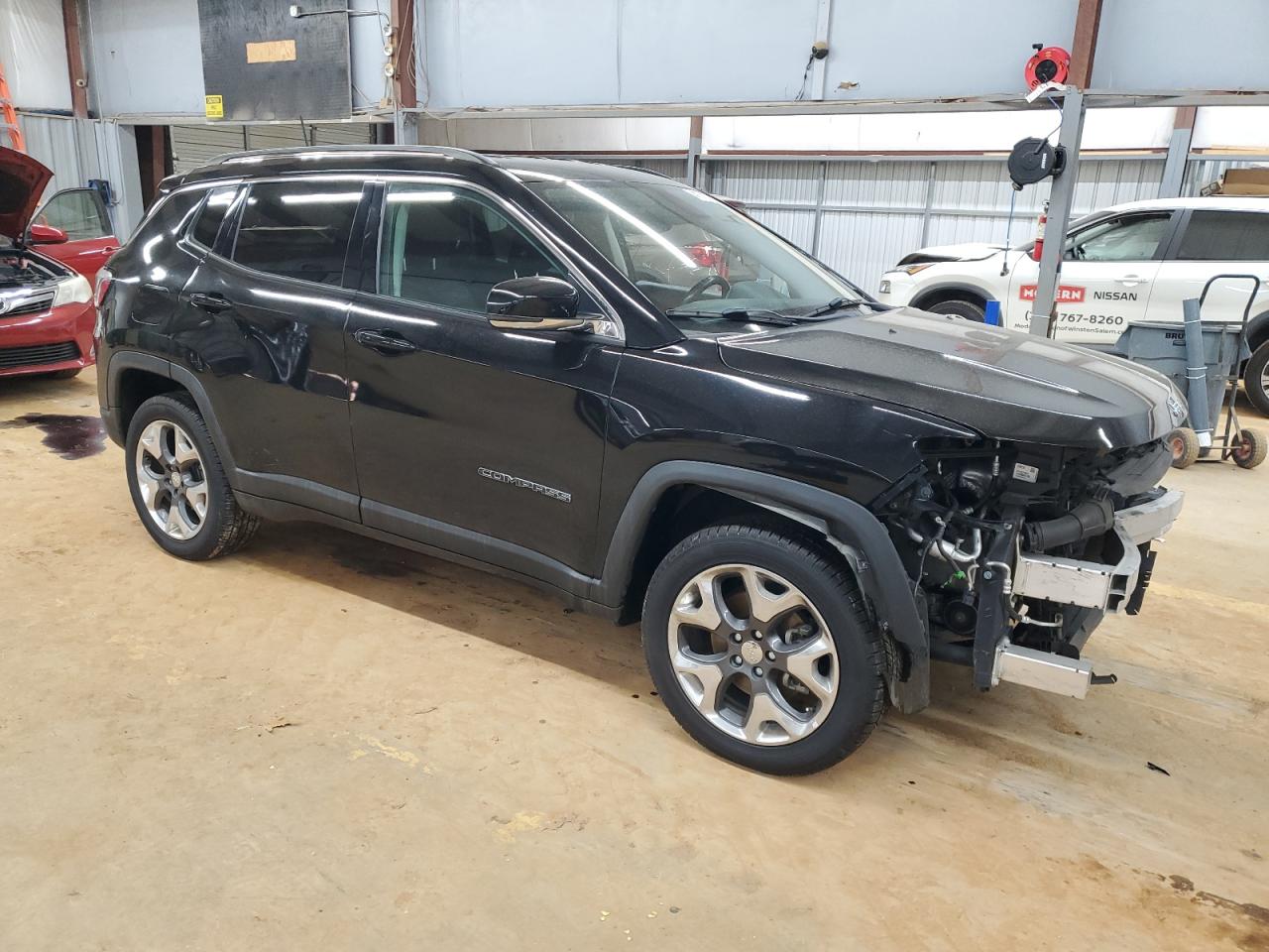 2018 Jeep Compass VIN 3C4NJDCB9JT131813 Copart auction photo, front end damage thumbnail 4