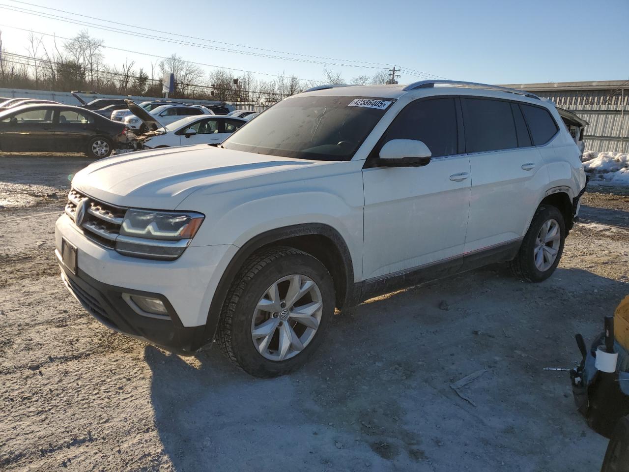 2018 Volkswagen Atlas VIN 1V2MR2CA8JC532893