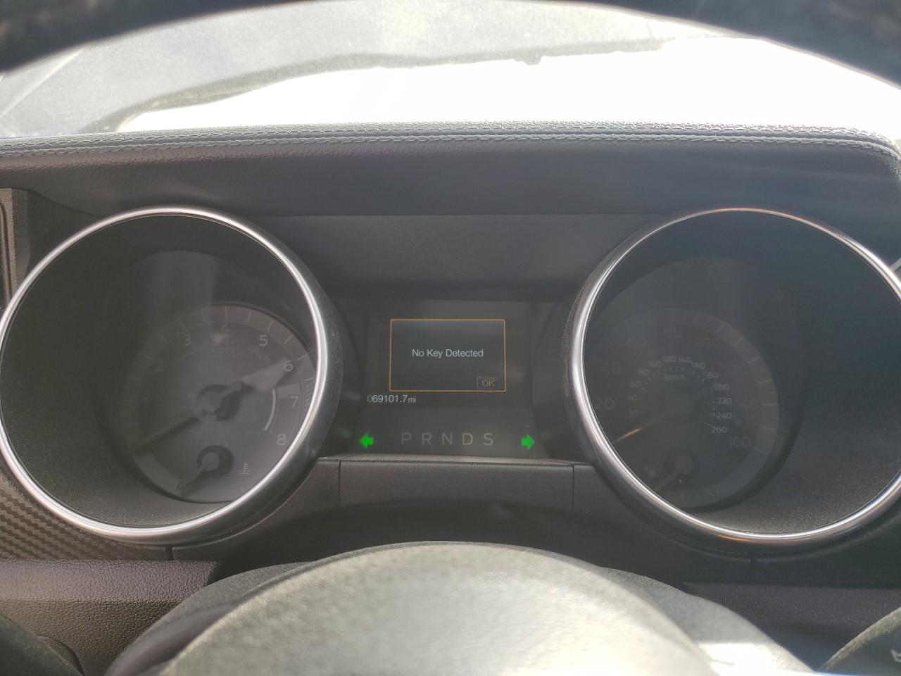 2019 Ford Mustang VIN 1FA6P8TH2K5157742 Copart auction photo, front end damage thumbnail 9