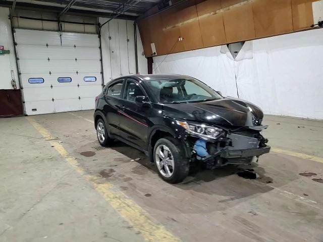 2021 Honda HR-V VIN 3CZRU6H35MM716144 Copart auction photo, front end / minor dent/scratches damage thumbnail 14