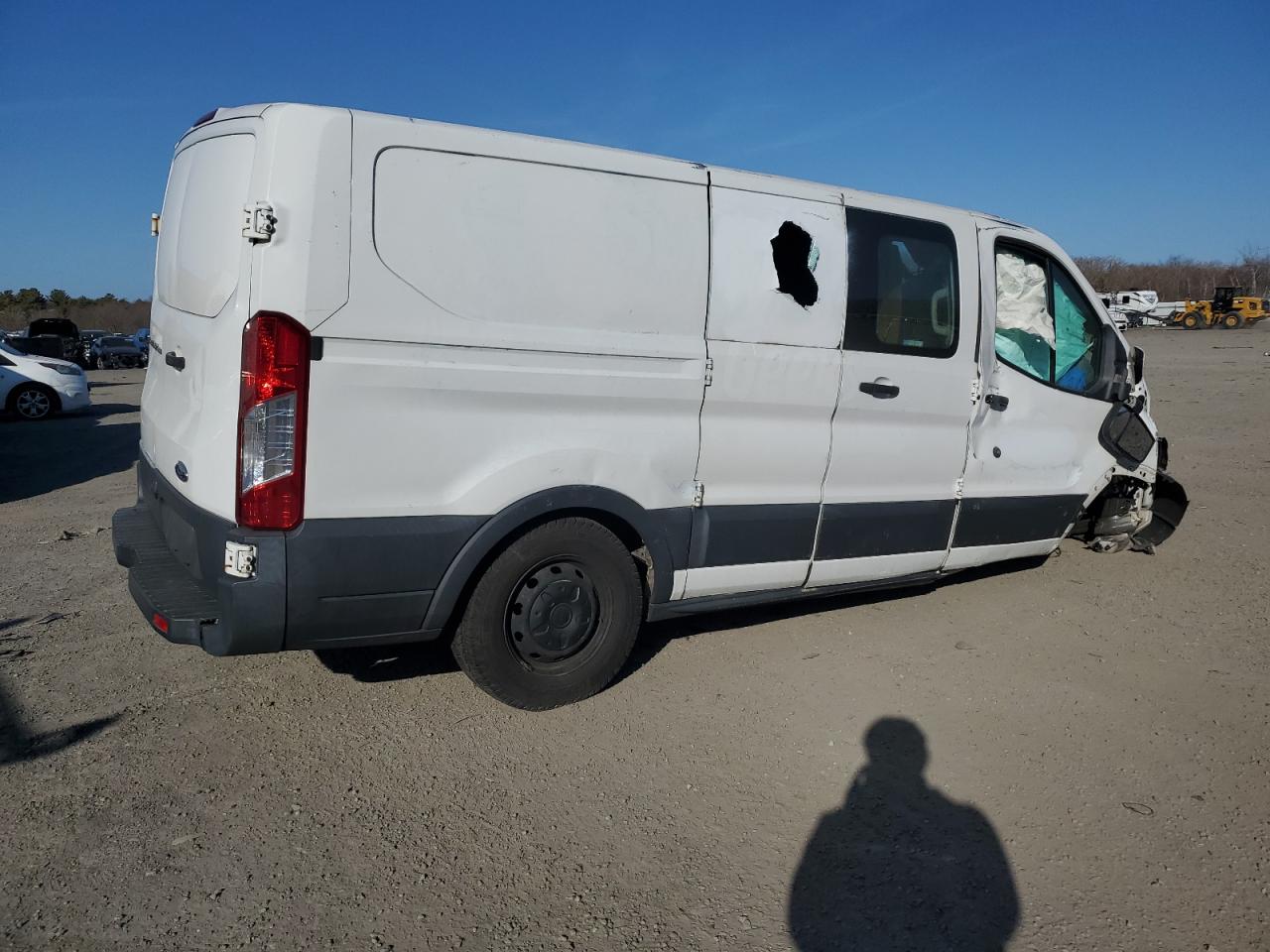 2016 Ford Transit VIN 1FTYE1ZM1GKA05366 Copart auction photo, rollover damage thumbnail 3