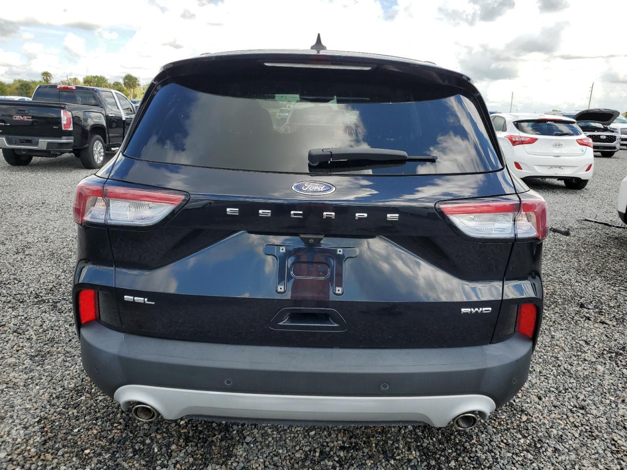 2021 Ford Escape VIN 1FMCU9H61MUA07872 Copart auction photo, water/flood damage thumbnail 6