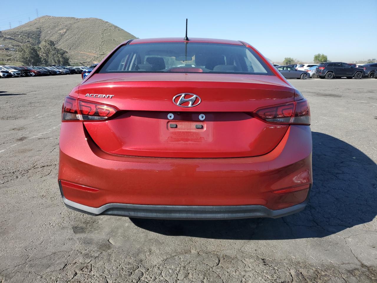 2018 Hyundai Accent VIN 3KPC24A37JE020326 Copart auction photo, side / front end damage thumbnail 6
