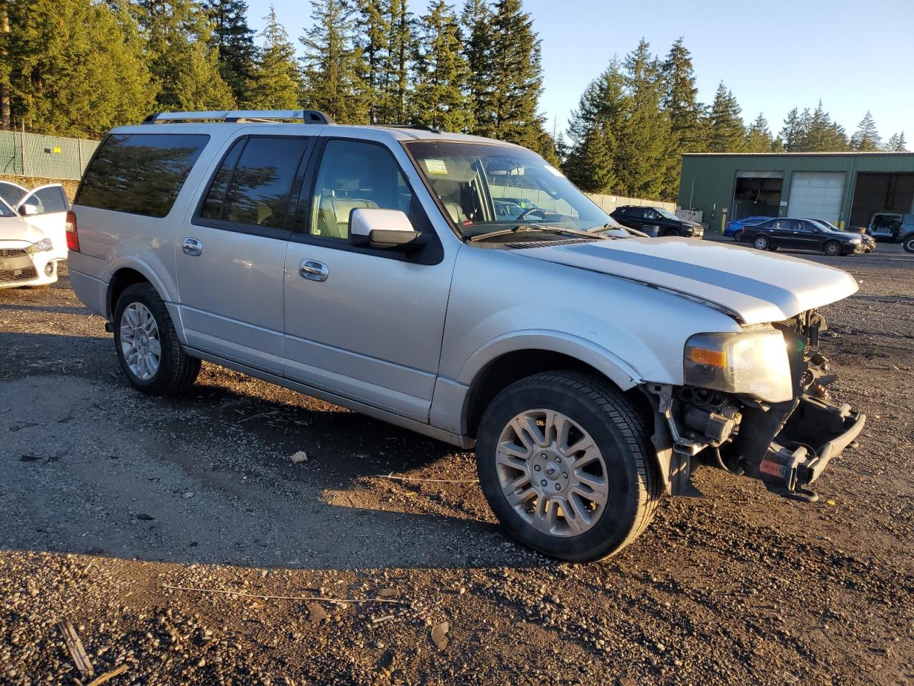 2011 Ford Expedition VIN 1FMJK2A51BEF13702 Copart auction photo, front end damage thumbnail 4
