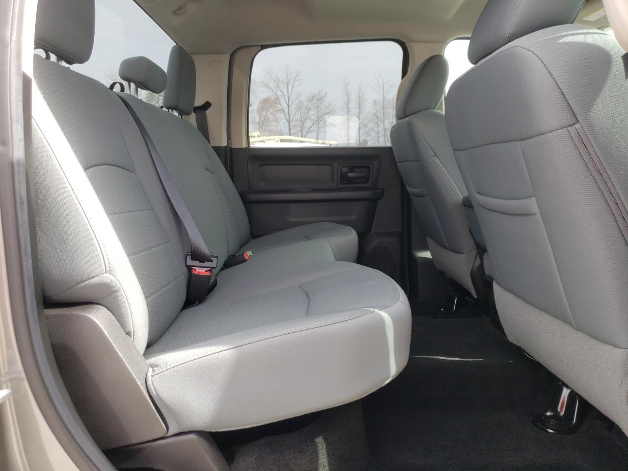2013 RAM 2500 VIN 3C6UR5HL1DG592326 Copart auction photo, minor dent/scratches damage thumbnail 10