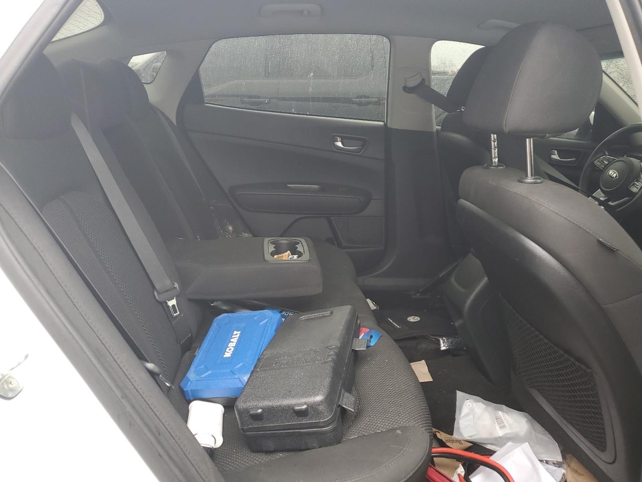 2020 KIA Optima VIN 5XXGT4L32LG386068 Copart auction photo, vandalism damage thumbnail 10