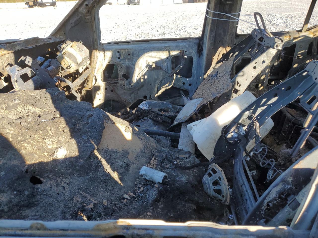 2010 Nissan XTerra VIN 5N1AN0NU2AC203123 Copart auction photo, burn damage thumbnail 7