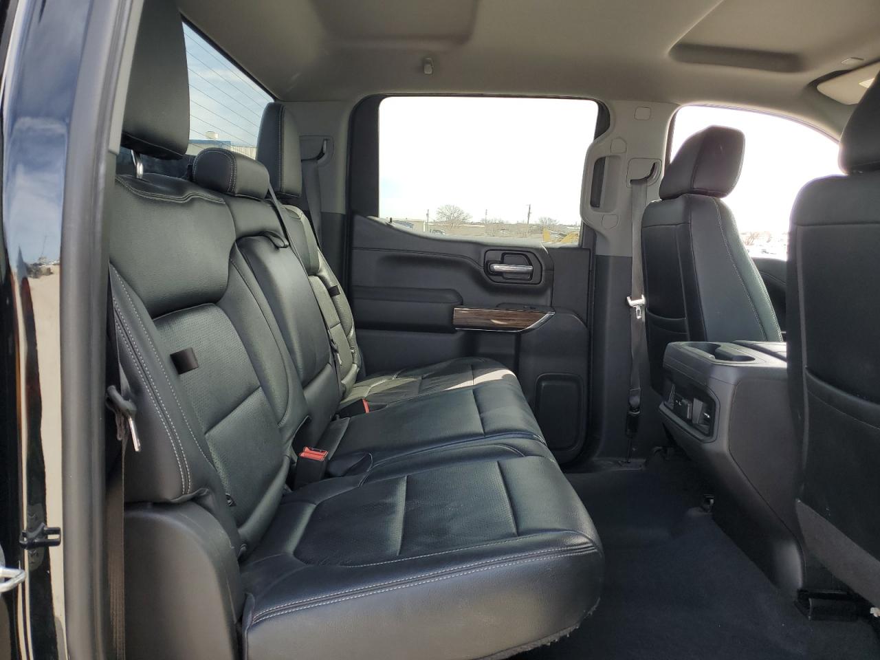 2021 Chevrolet Silverado VIN 3GCUYEED0MG331777 Copart auction photo, rear end / minor dent/scratches damage thumbnail 10