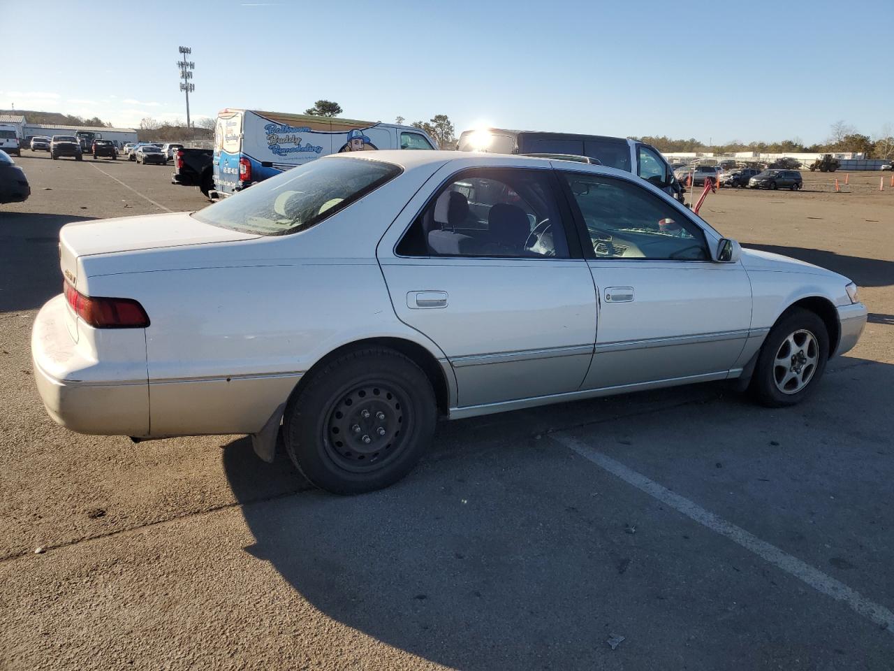1999 Toyota Camry VIN JT2BG22KXX0365450 Copart auction photo, rear end / front end damage thumbnail 3