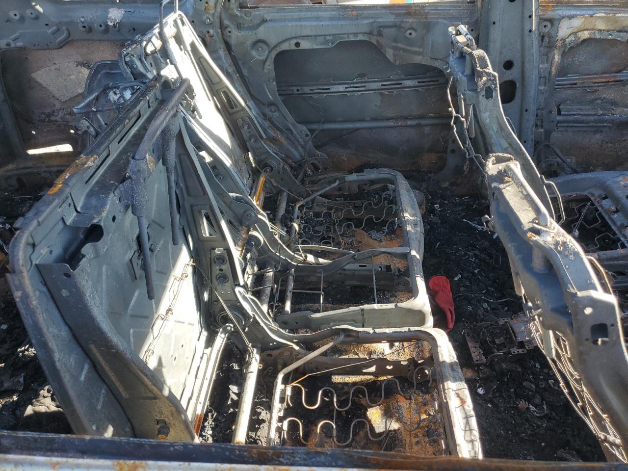 2017 KIA Sorento VIN 5XYPG4A34HG227448 Copart auction photo, burn damage thumbnail 11