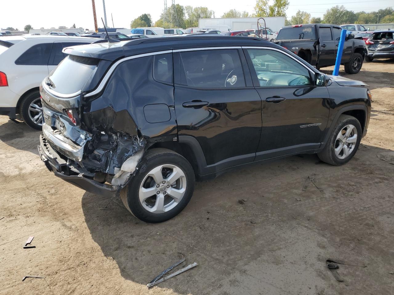 2019 Jeep Compass VIN 3C4NJDBB6KT792606 Copart auction photo, rear end damage thumbnail 3