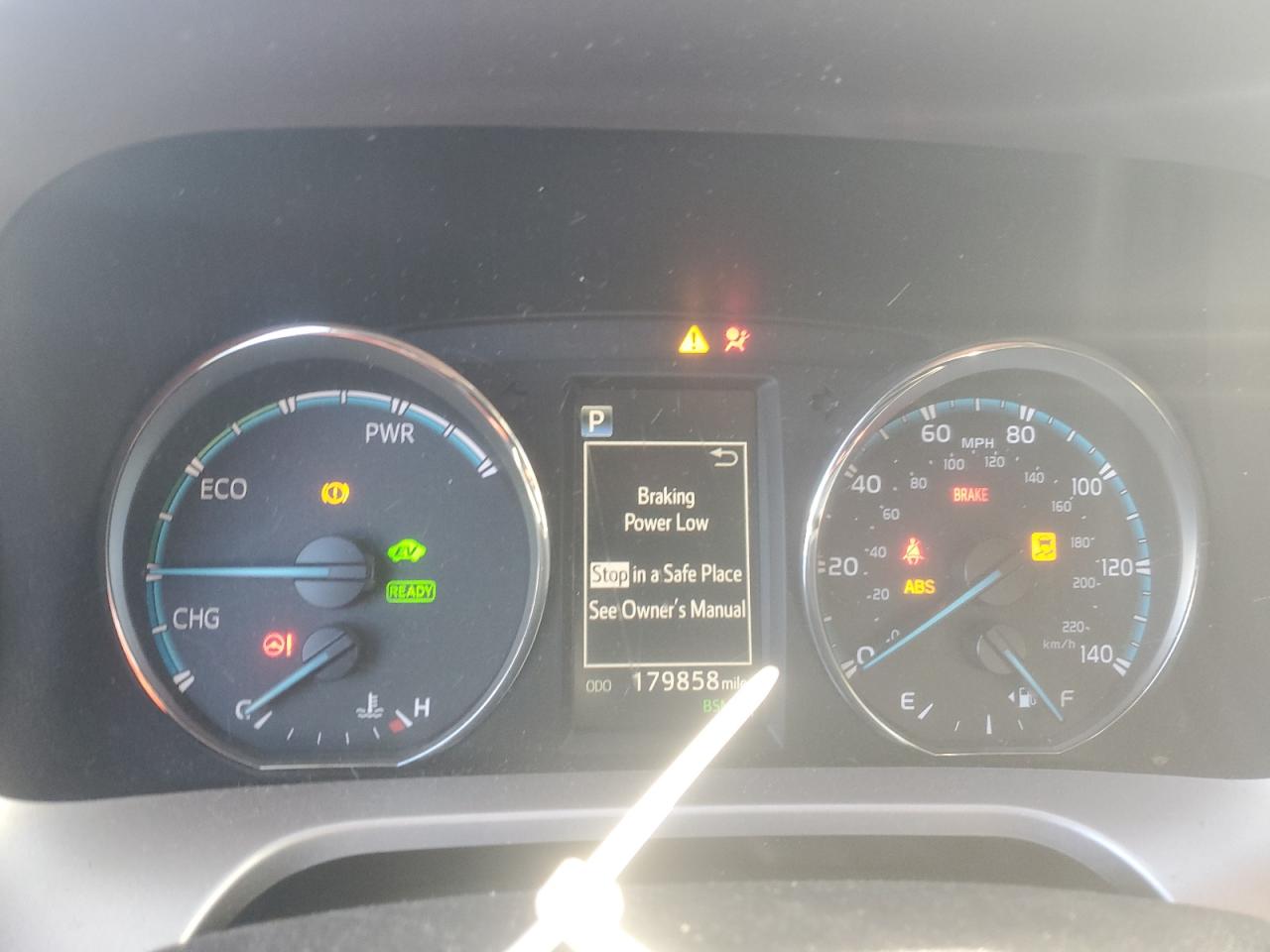 2018 Toyota RAV 4 VIN JTMRJREV9JD235794 Copart auction photo, front end damage thumbnail 9