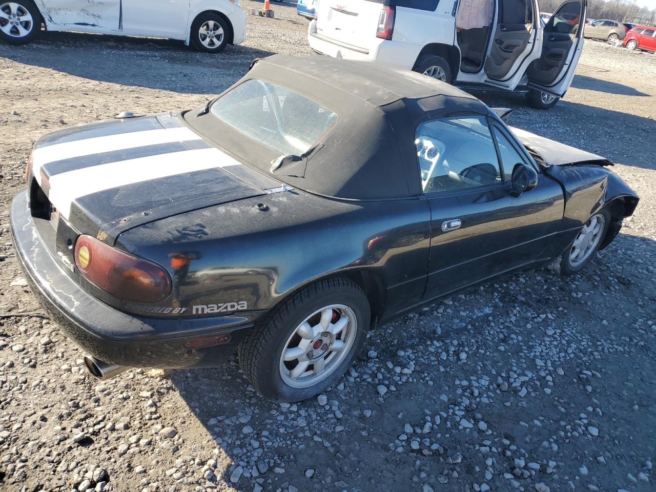 1994 Mazda MX-5 VIN JM1NA3537R0519440 Copart auction photo, all over damage thumbnail 3