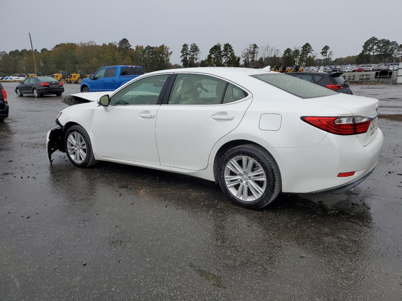 2014 Lexus ES VIN JTHBK1GG6E2146733 Copart auction photo, front end / side damage thumbnail 2