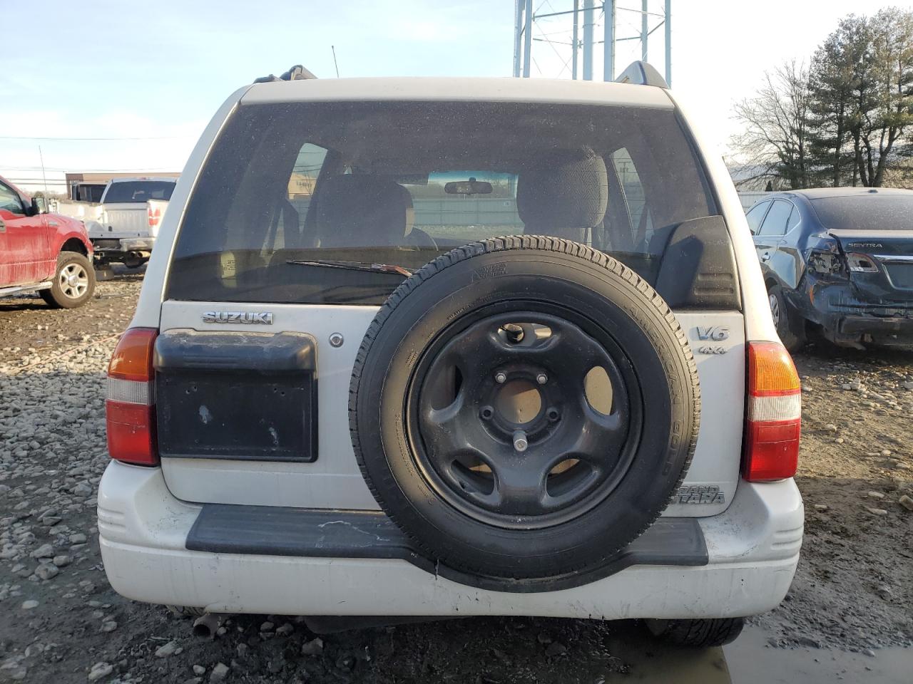 2000 Suzuki Grand Vitara VIN JS3TD62V4Y4121259 Copart auction photo, front end / rear end damage thumbnail 6