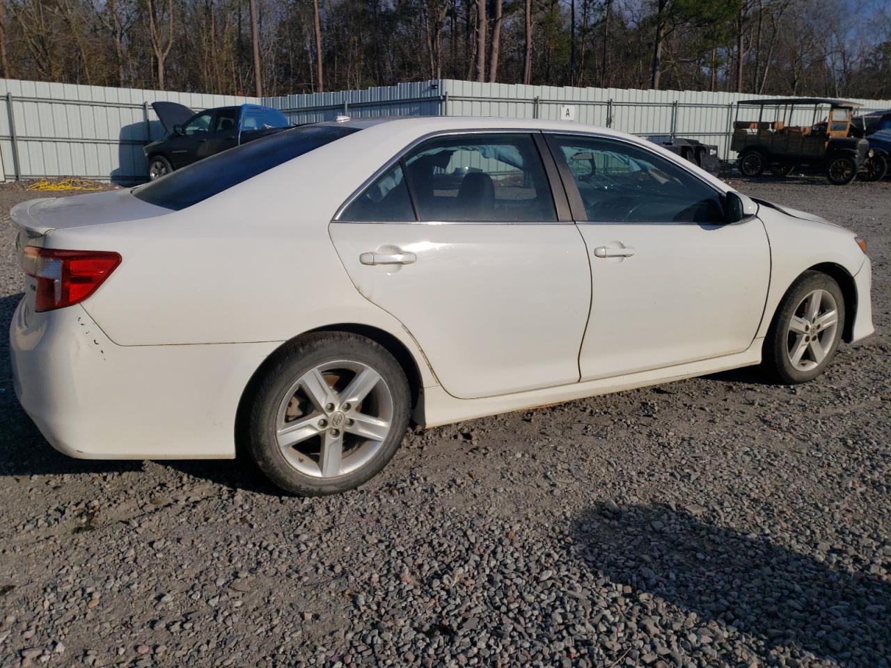 2012 Toyota Camry VIN 4T1BF1FK4CU547755 Copart auction photo, front end / side damage thumbnail 3