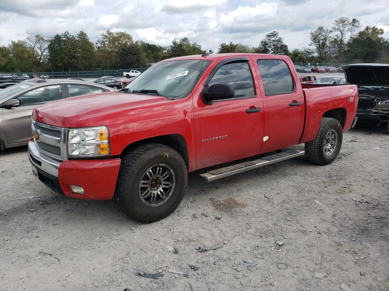 2011 Chevrolet Silverado VIN 3GCPKSE39BG204656