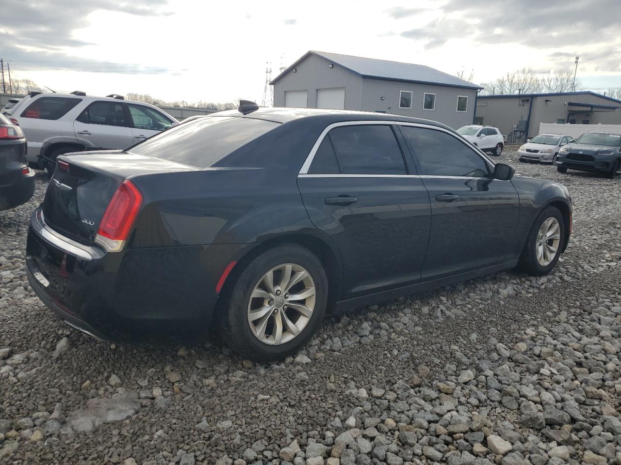 2016 Chrysler 300 VIN 2C3CCAAGXGH230175 Copart auction photo, minor dent/scratches damage thumbnail 3