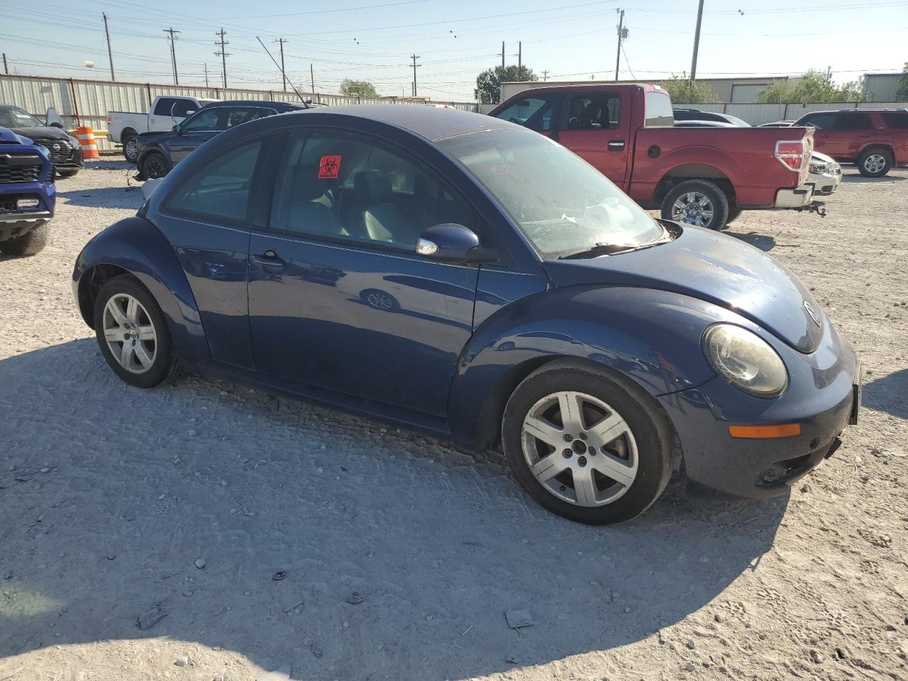 2007 Volkswagen Beetle VIN 3VWPW31C97M515753 Copart auction photo, biohazard/chemical damage thumbnail 4