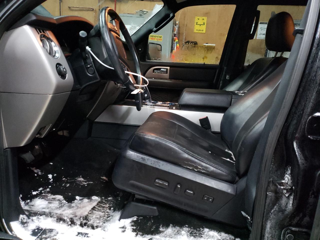 2017 Ford Expedition VIN 1FMJK2AT1HEA34557 Copart auction photo, front end / minor dent/scratches damage thumbnail 7