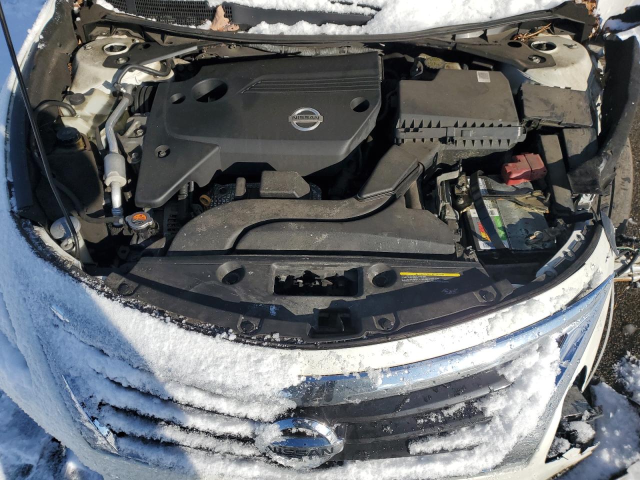 2015 Nissan Altima VIN 1N4AL3AP4FC583159 Copart auction photo, front end / minor dent/scratches damage thumbnail 12