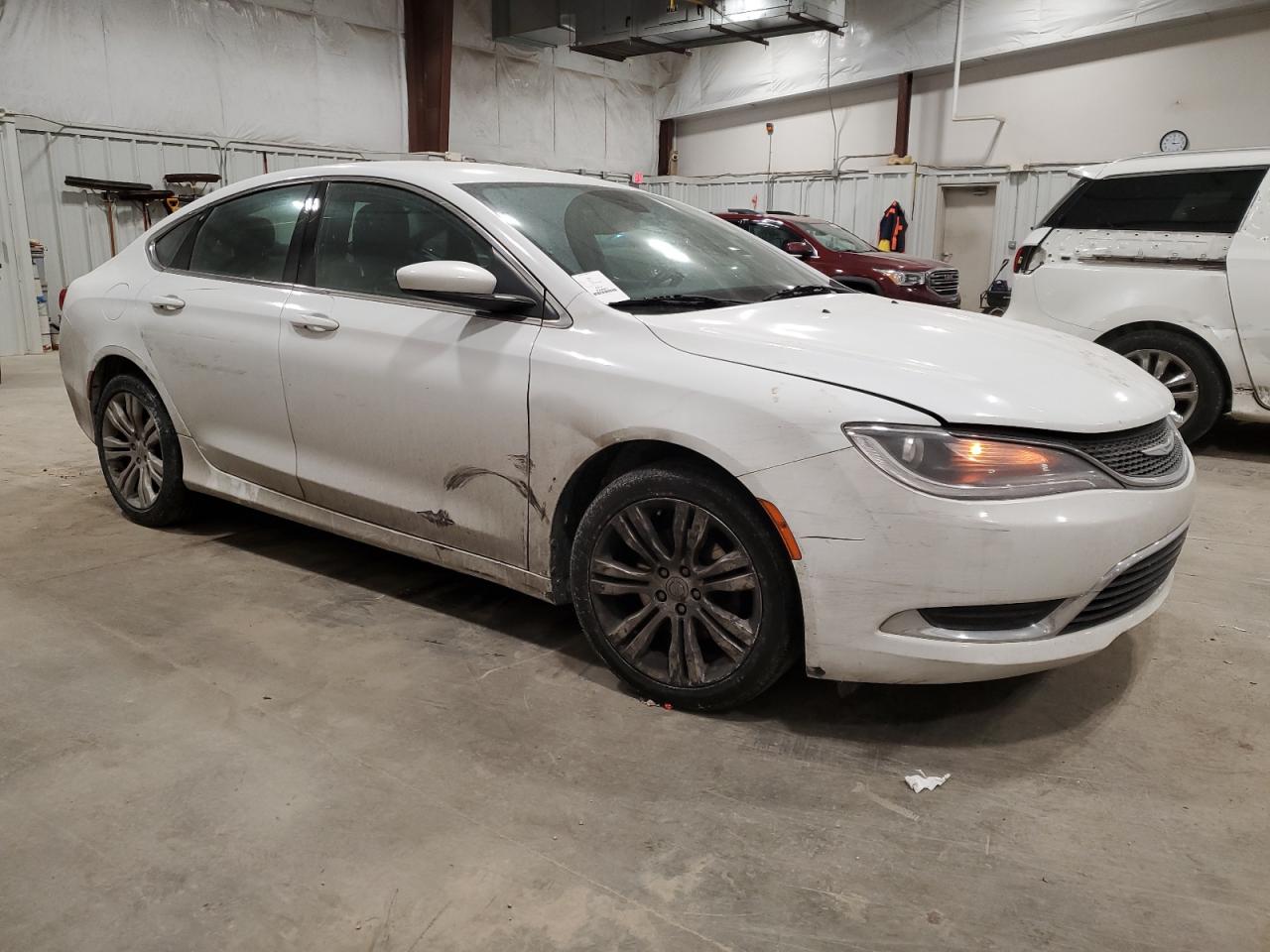 2015 Chrysler 200 VIN 1C3CCCAB0FN567895 Copart auction photo, side / minor dent/scratches damage thumbnail 4