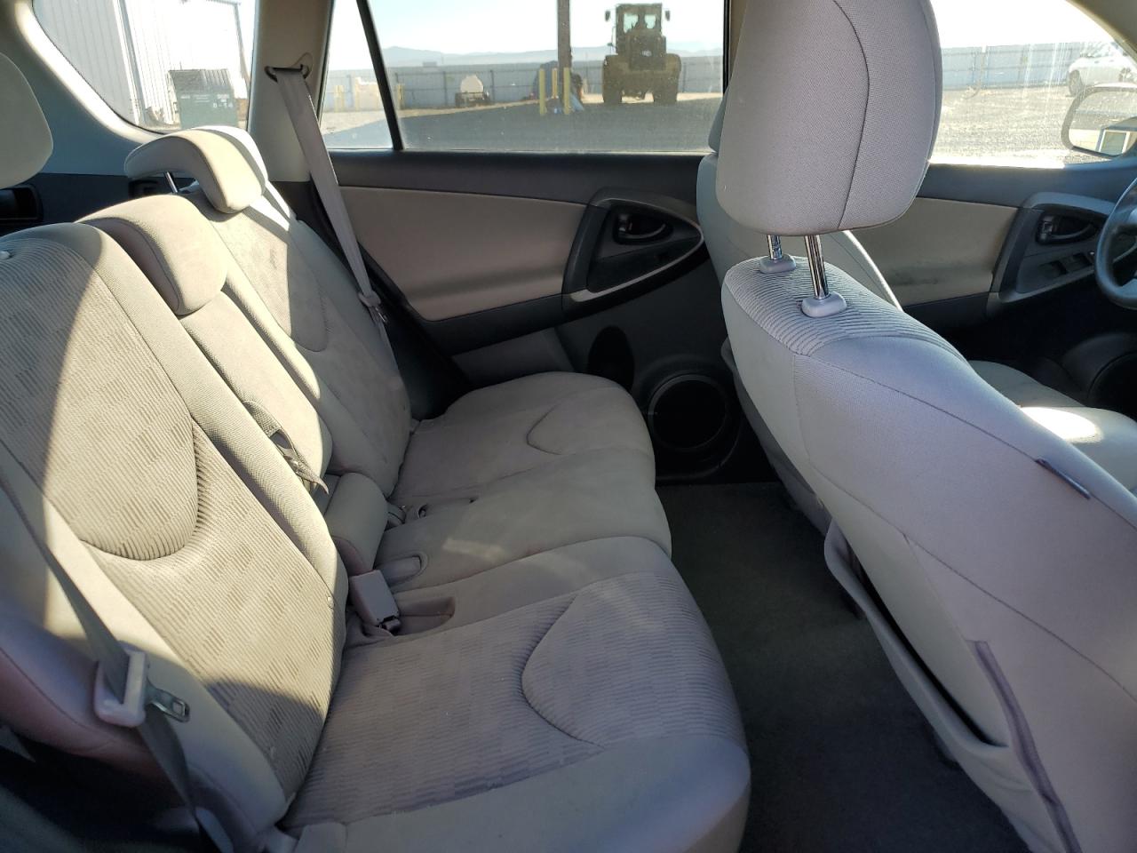 2011 Toyota RAV 4 VIN 2T3BF4DV7BW092453 Copart auction photo, front end / minor dent/scratches damage thumbnail 12