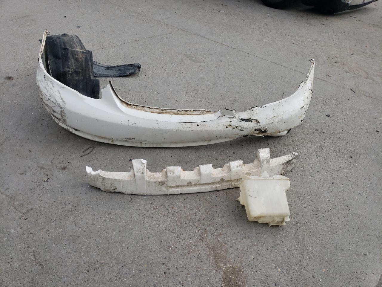2006 Toyota Corolla VIN 1NXBR32E76Z649977 Copart auction photo, front end / side damage thumbnail 14