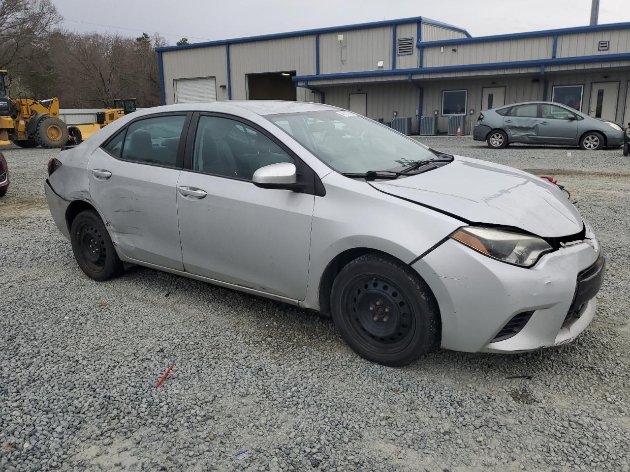 2015 Toyota Corolla VIN 5YFBURHE1FP264442 Copart auction photo, all over damage thumbnail 4