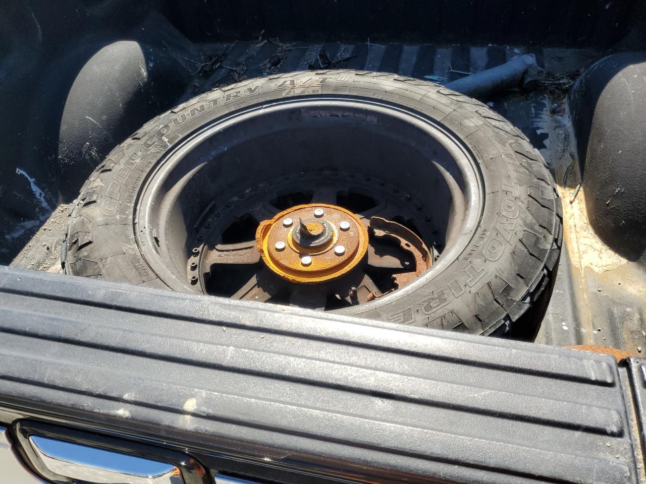 2013 Ford F-150 VIN 1FTFW1ET5DFB79639 Copart auction photo, rear end / minor dent/scratches damage thumbnail 12