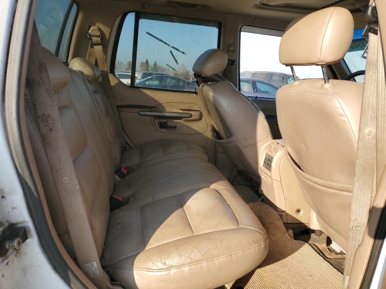2001 Ford Explorer VIN 1FMZU67E61UB36218 Copart auction photo, side damage thumbnail 10