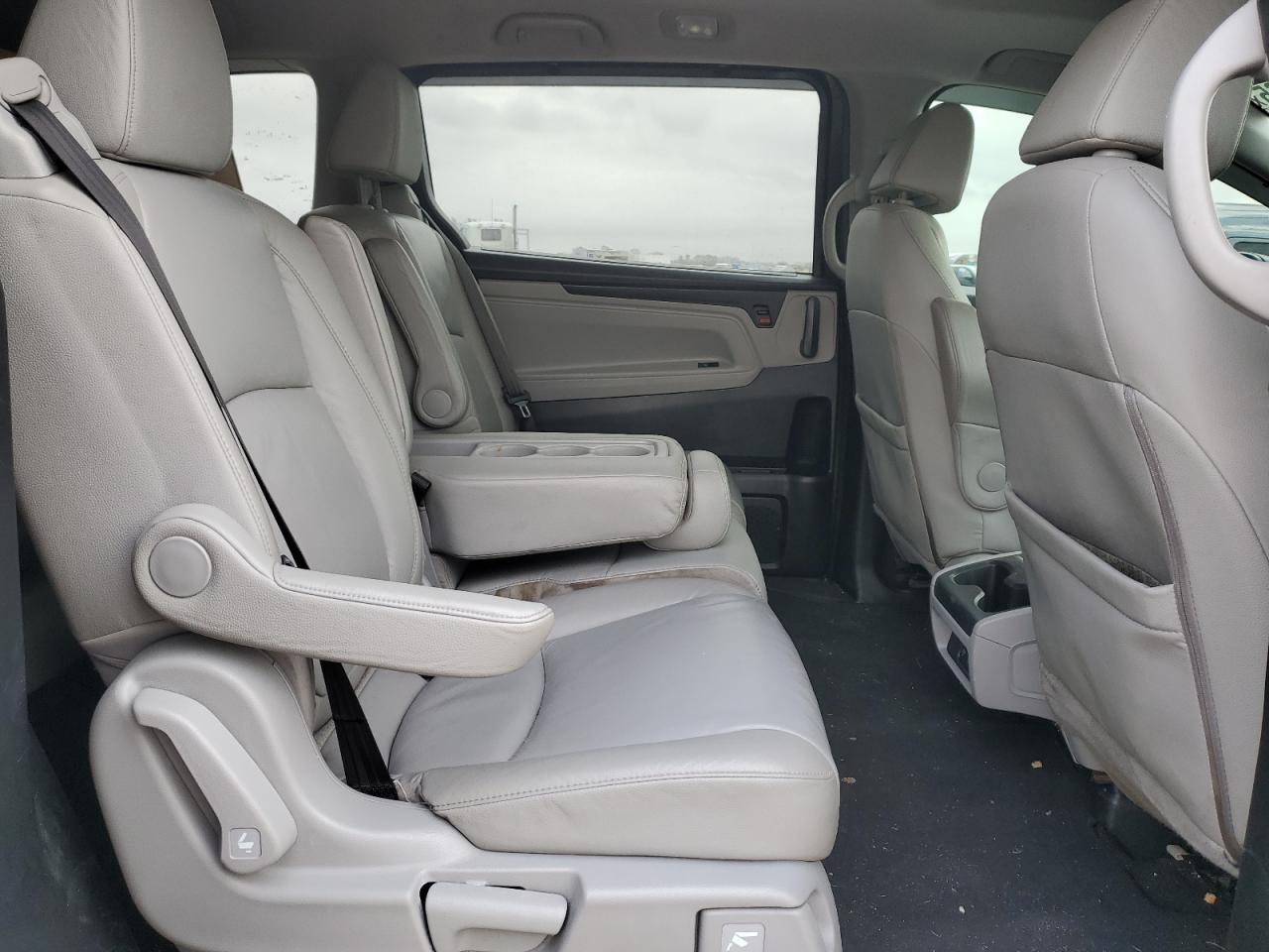 2020 Honda Odyssey VIN 5FNRL6H77LB053111 Copart auction photo, front end / minor dent/scratches damage thumbnail 10