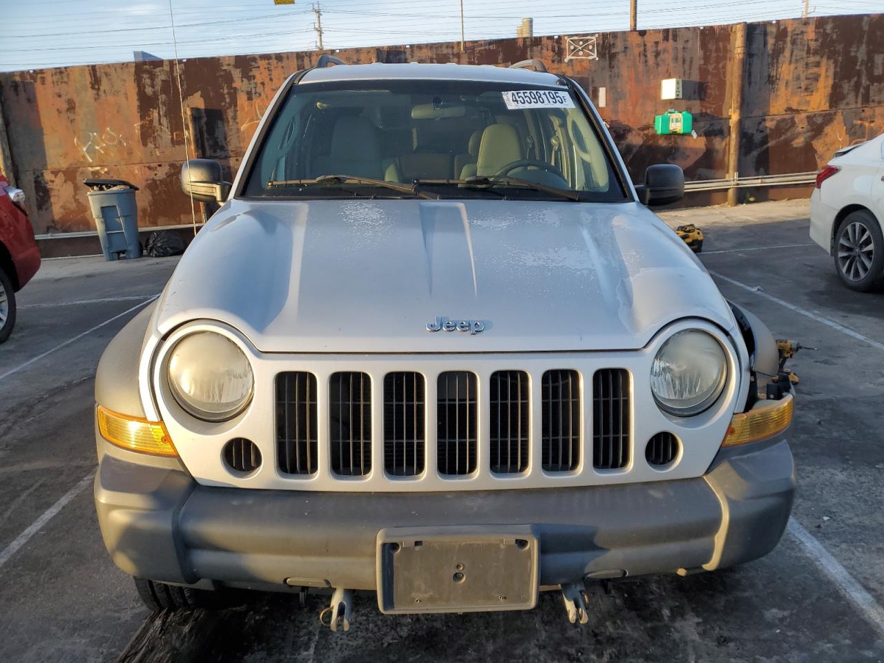2006 Jeep Liberty (North America) VIN 1J4GL48K26W208335 Copart auction photo, front end damage thumbnail 5