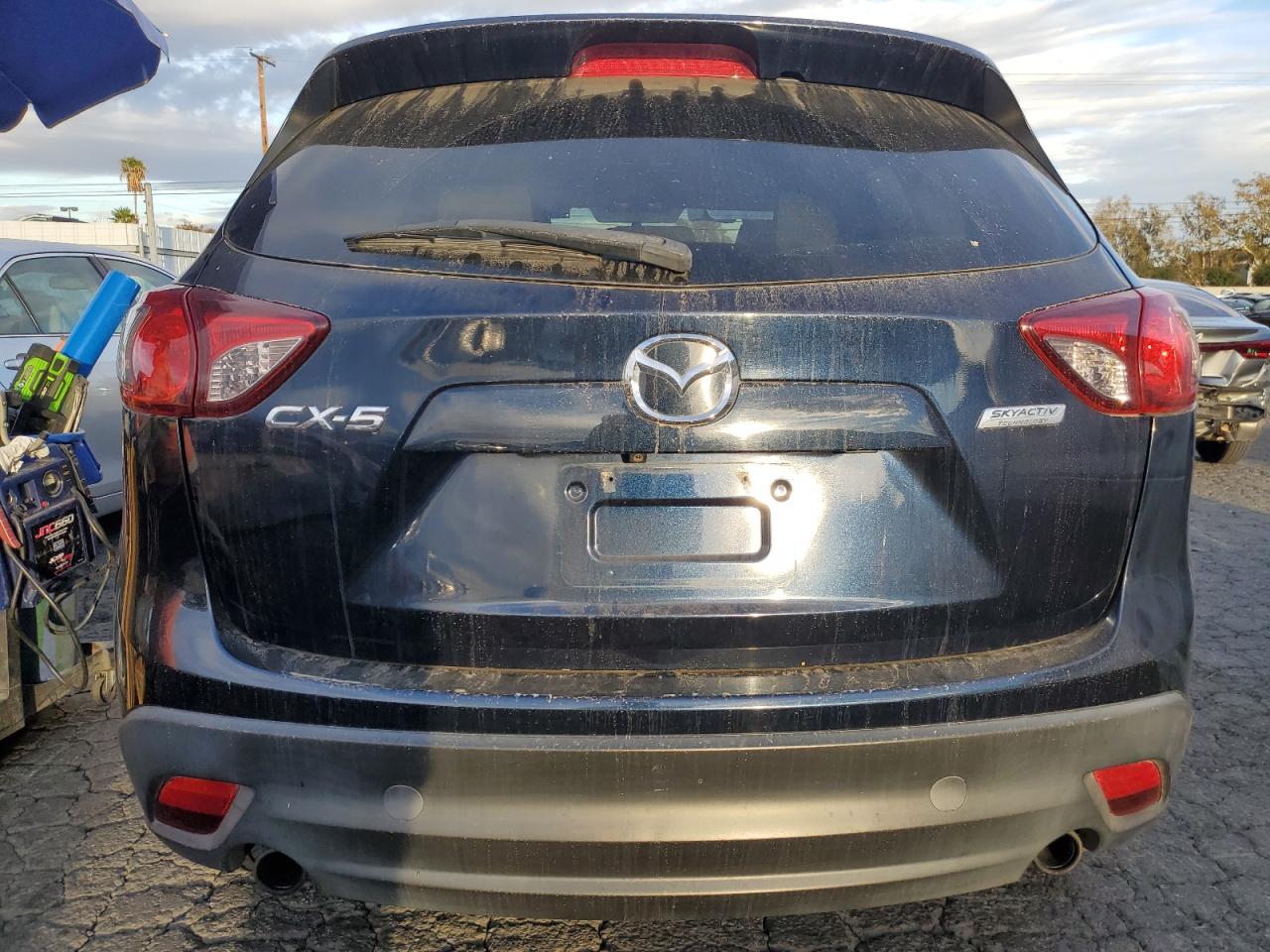 2016 Mazda CX-5 VIN JM3KE2CY6G0753556 Copart auction photo, all over damage thumbnail 6