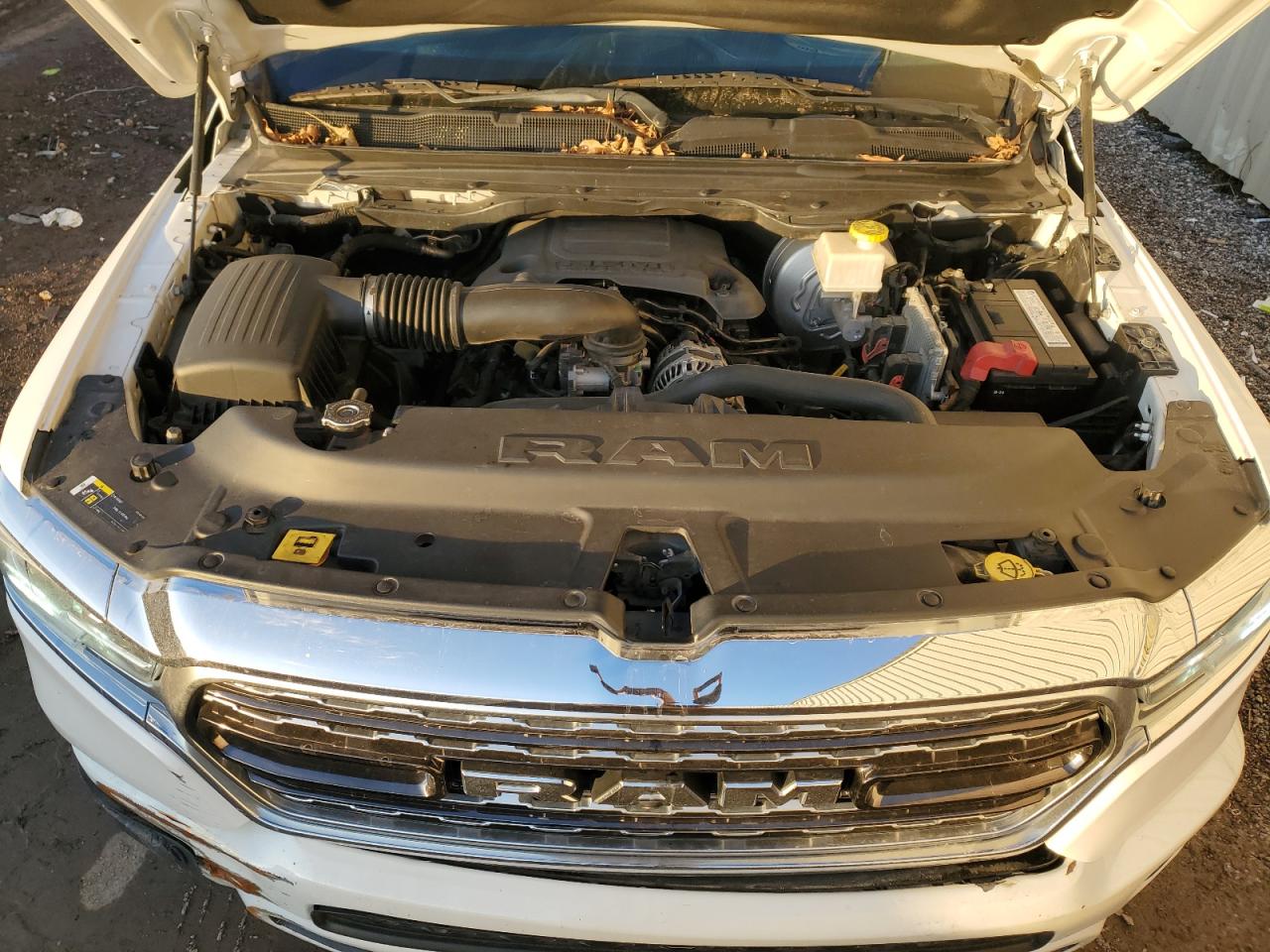 2019 RAM 1500 VIN 1C6SRFHT5KN692740 Copart auction photo, rear end / front end damage thumbnail 11