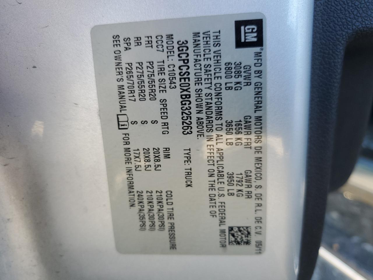 2011 Chevrolet Silverado VIN 3GCPCSE0XBG325263 Copart auction photo, front end / minor dent/scratches damage thumbnail 12