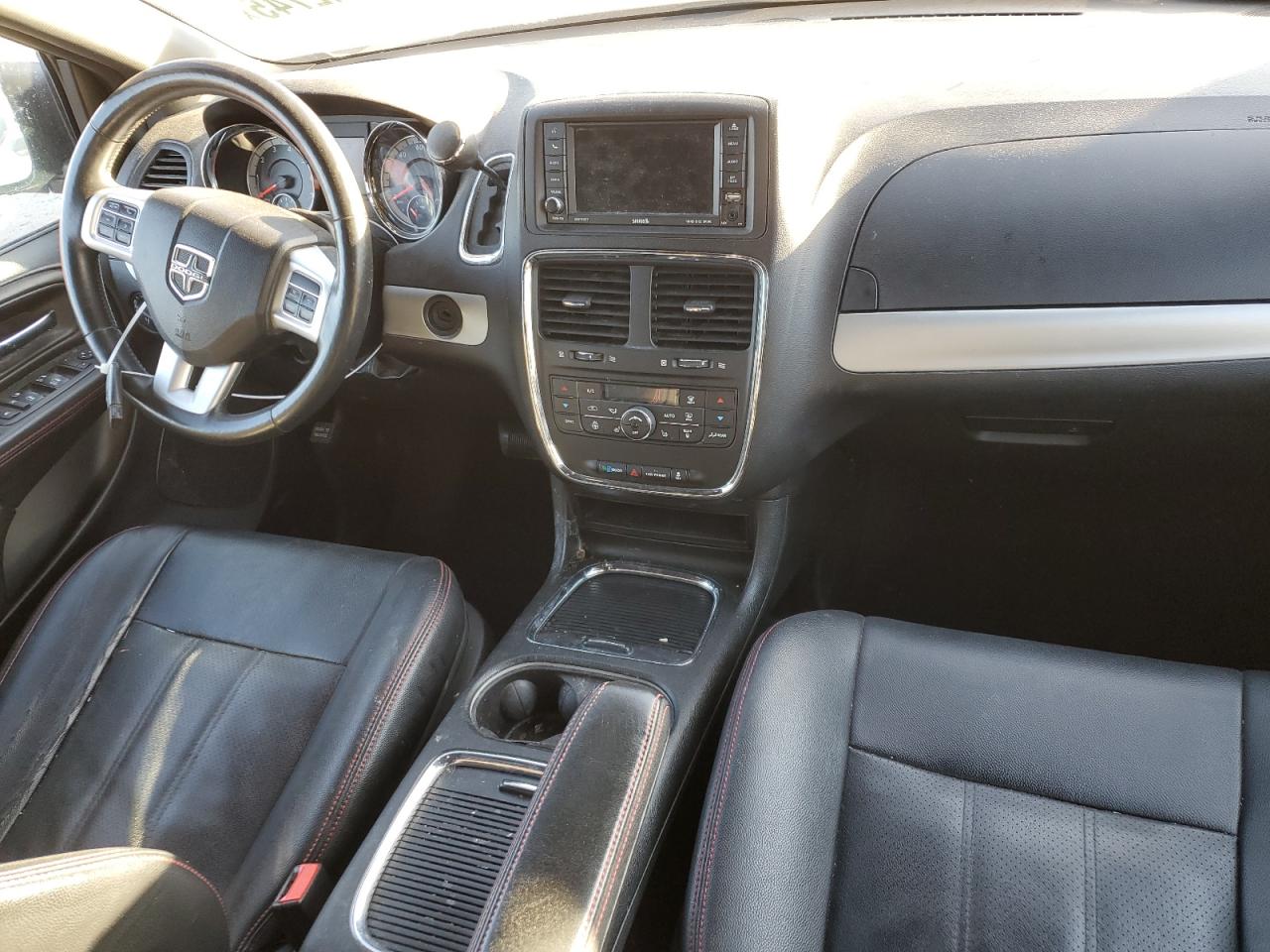2018 Dodge Caravan VIN 2C4RDGEG5JR284212 Copart auction photo, front end / minor dent/scratches damage thumbnail 8