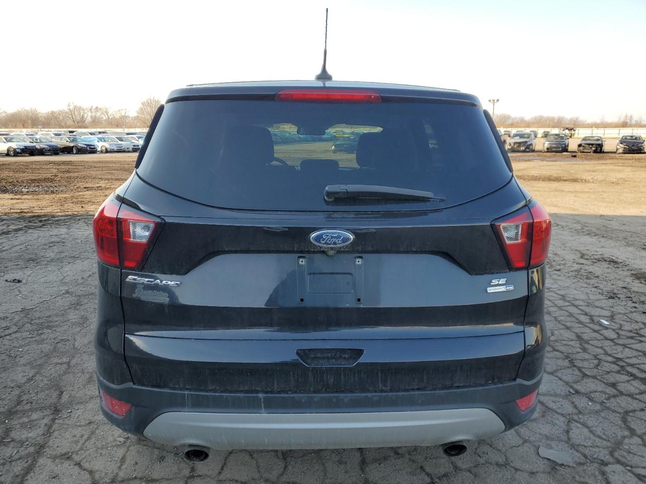 2019 Ford Escape VIN 1FMCU9G9XKUB13343 Copart auction photo, front end damage thumbnail 6