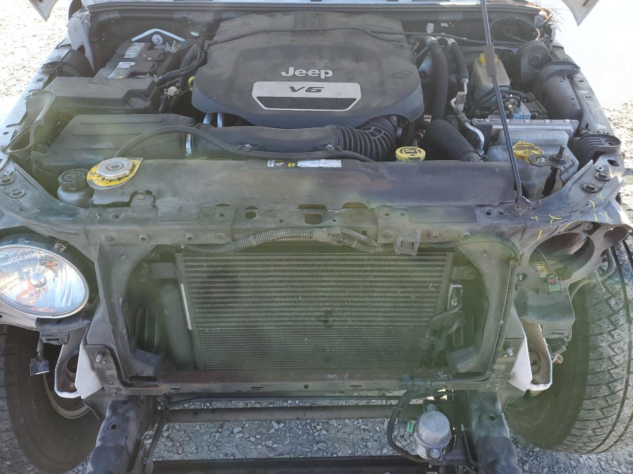 2015 Jeep Wrangler VIN 1C4BJWEG9FL700539 Copart auction photo, front end damage thumbnail 11