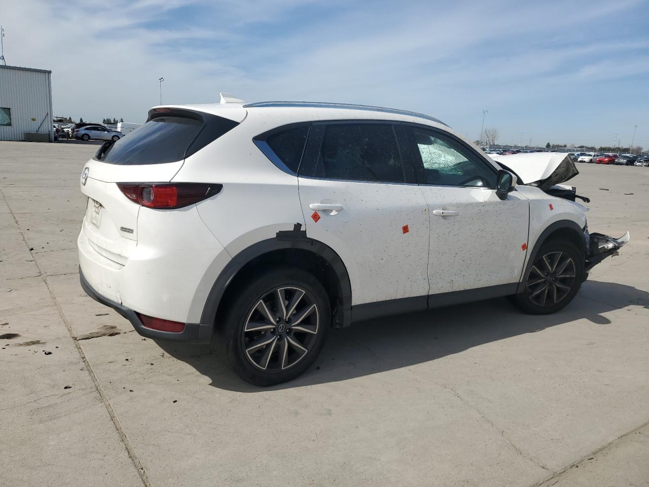 2018 Mazda CX-5 VIN JM3KFACM0J1336780 Copart auction photo, front end damage thumbnail 3