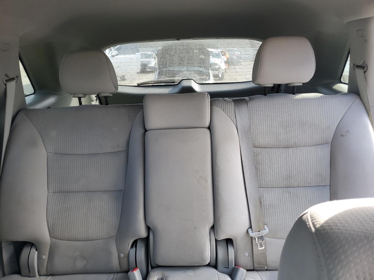 2011 KIA Sorento VIN 5XYKT3A1XBG097651 Copart auction photo, front end damage thumbnail 10