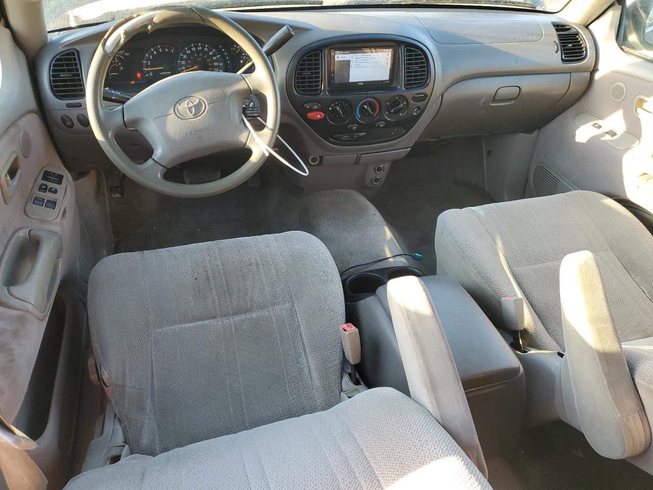 2000 Toyota Tundra VIN 5TBBT4410YS096823 Copart auction photo, front end damage thumbnail 8