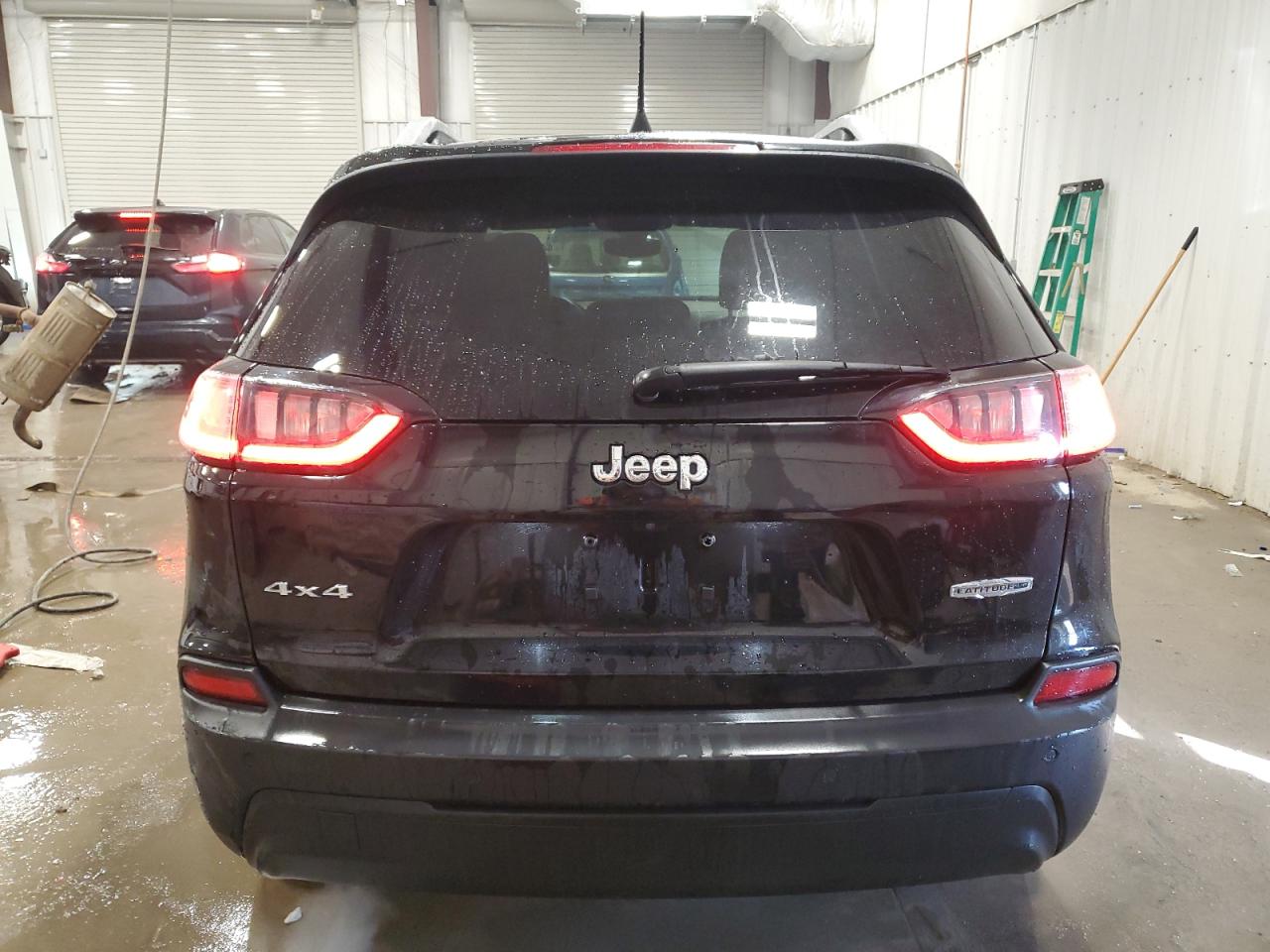 2019 Jeep Grand Cherokee VIN 1C4PJMLB4KD398406 Copart auction photo, front end damage thumbnail 6