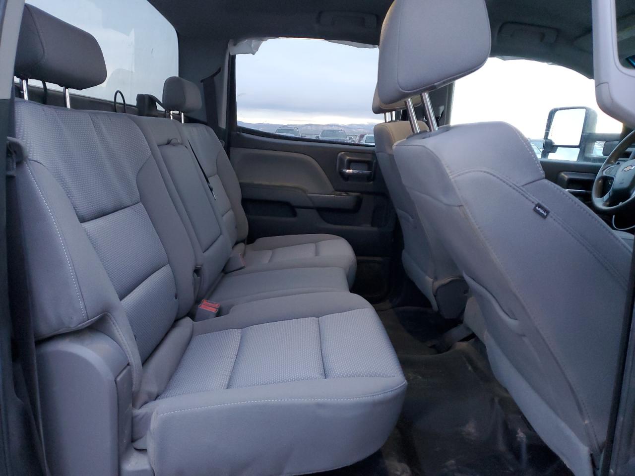2019 Chevrolet Silverado VIN 1GC1KREY8KF183343 Copart auction photo, front end / minor dent/scratches damage thumbnail 10