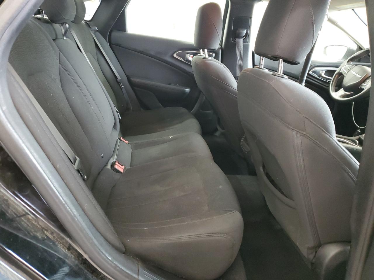 2015 Chrysler 200 VIN 1C3CCCAB9FN607469 Copart auction photo, side / minor dent/scratches damage thumbnail 10