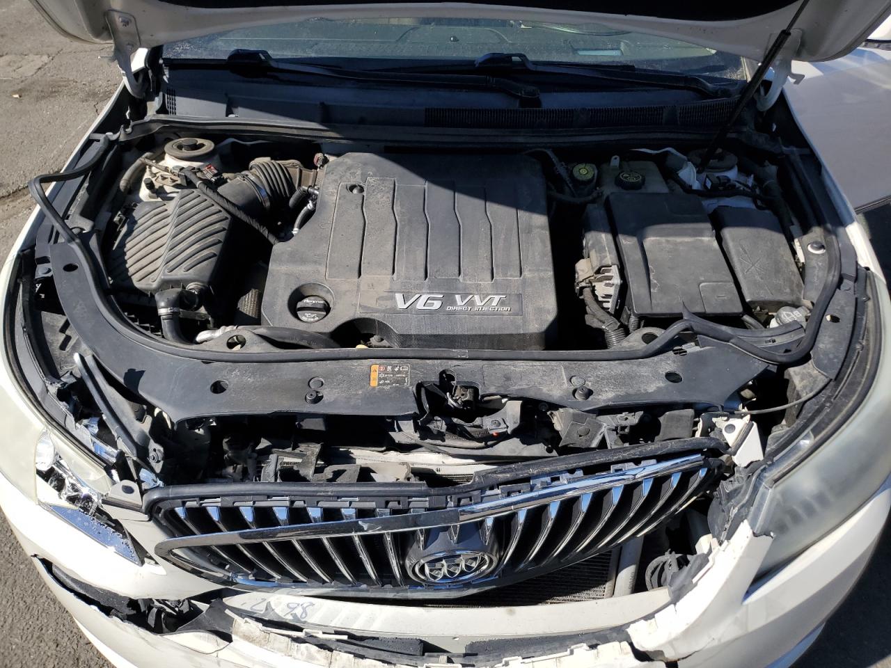 2013 Buick LaCrosse VIN 1G4GJ5E31DF267982 Copart auction photo, front end damage thumbnail 11