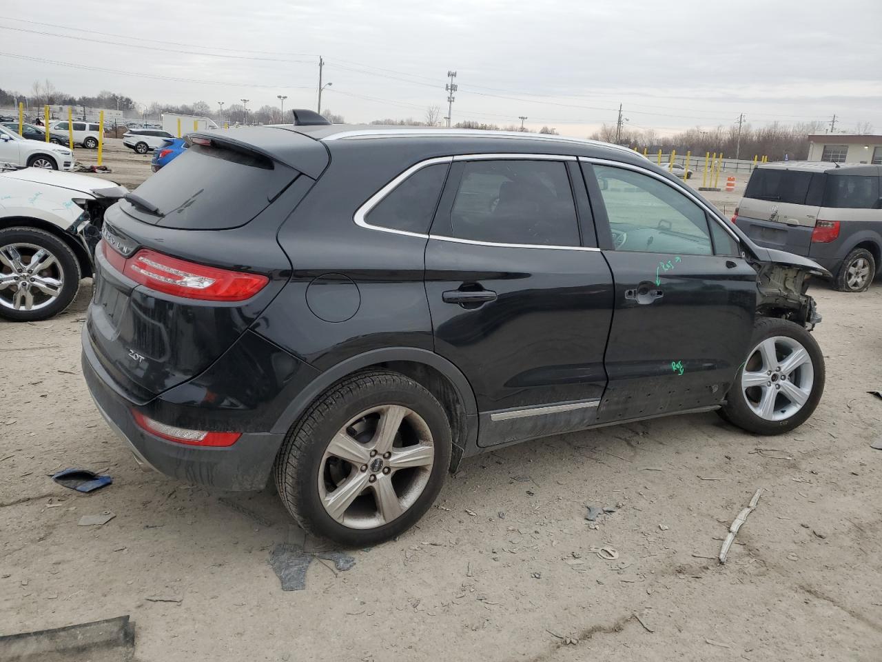 2018 Lincoln MKC VIN 5LMCJ1C93JUL18823 Copart auction photo, front end / undercarriage damage thumbnail 3